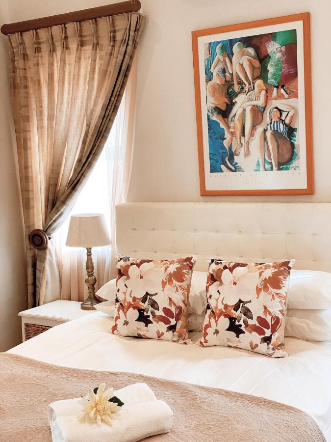 Albatross Apartment Cape Town